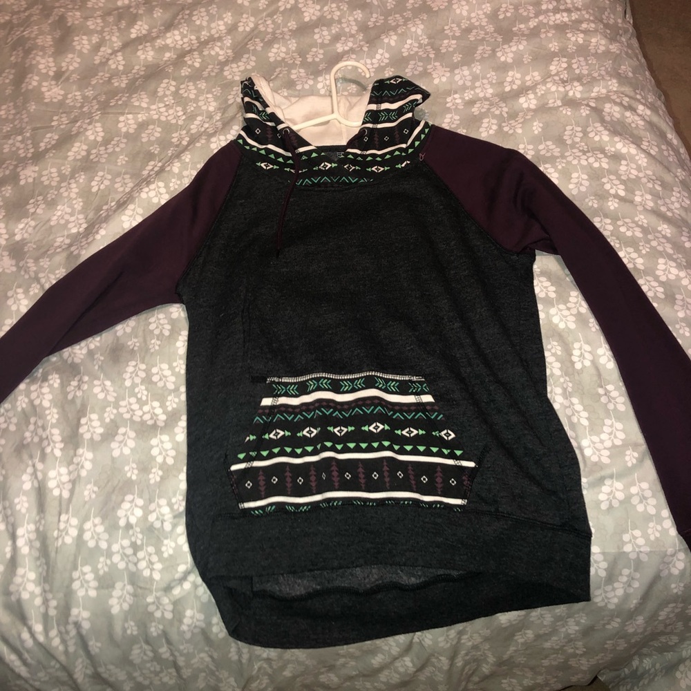 O’Neill sweater